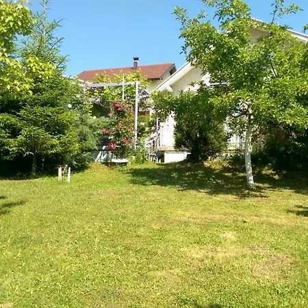 בית נופש Flower Garden *